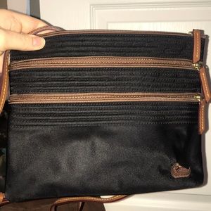Dooney & Bourke crossbody purse